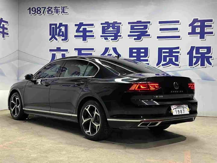 Фото 4 - Volkswagen Magotan