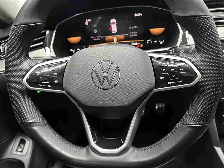 Фото 9 - Volkswagen Magotan