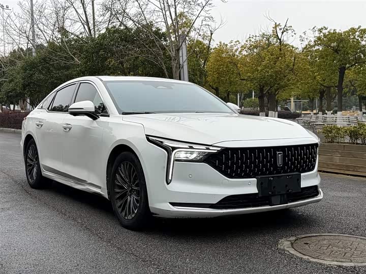 Фото 3 - Bestune B70