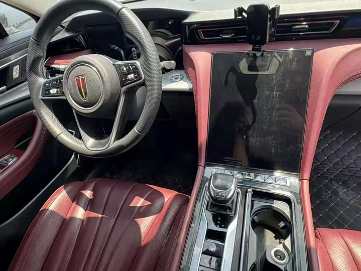 Фото 4 - Hongqi H5