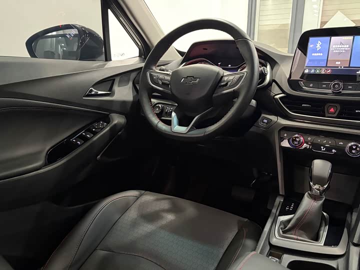 Фото 8 - Chevrolet Orlando