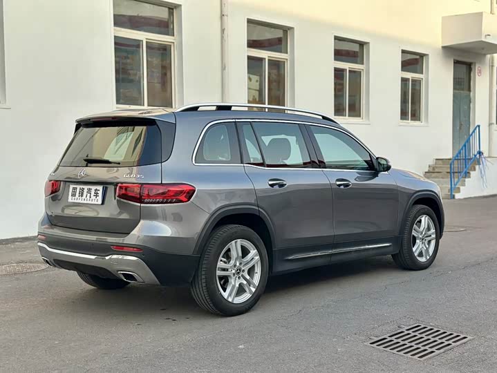 Фото 4 - Mercedes-Benz GLB-Class