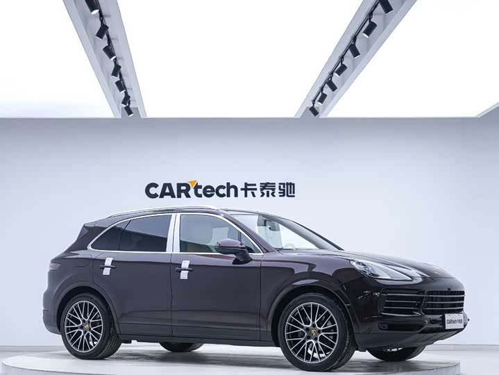 Фото 3 - Porsche Cayenne