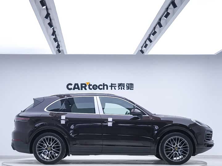 Фото 4 - Porsche Cayenne