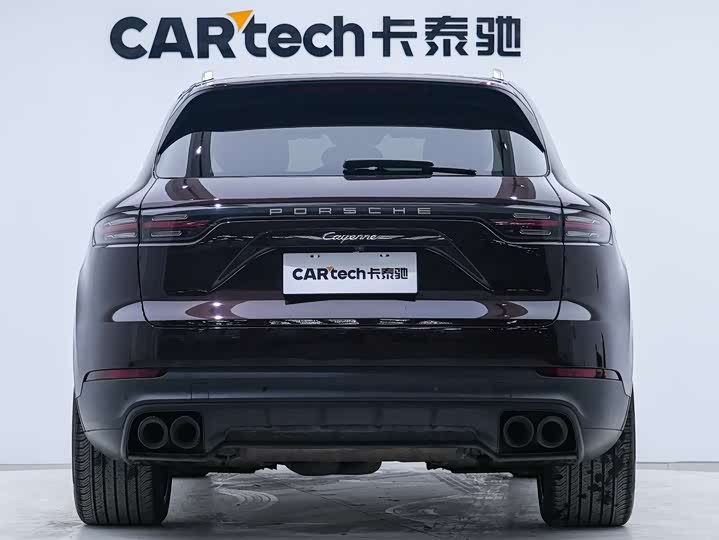 Фото 5 - Porsche Cayenne