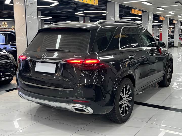 Фото 9 - Mercedes-Benz GLE-Class