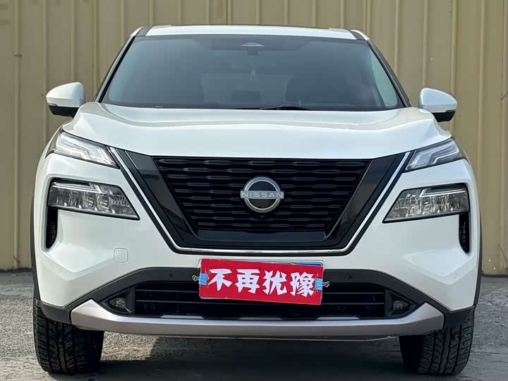 Фото 2 - Nissan X-Trail