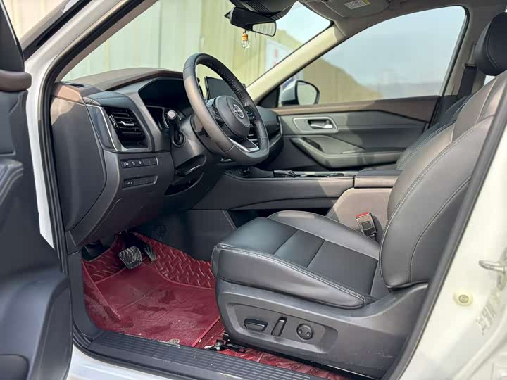 Фото 4 - Nissan X-Trail