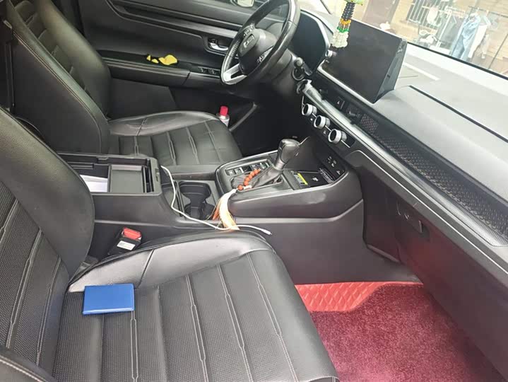 Фото 8 - Honda CR-V