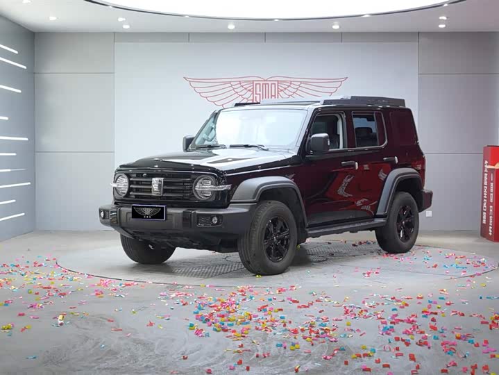 Фото 1 - Tank 300