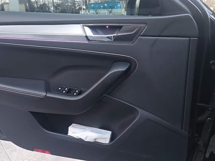 Фото 7 - Skoda Superb