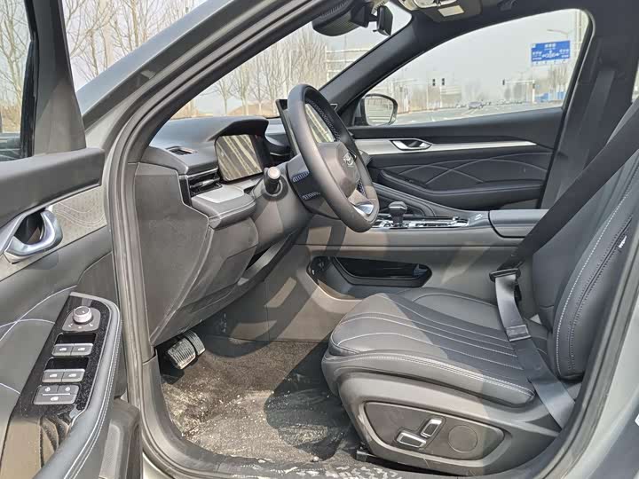 Фото 5 - Geely Preface