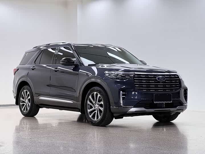 Фото 3 - Ford Explorer