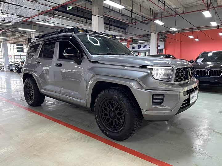 Фото 3 - Tank 700 Hybrid