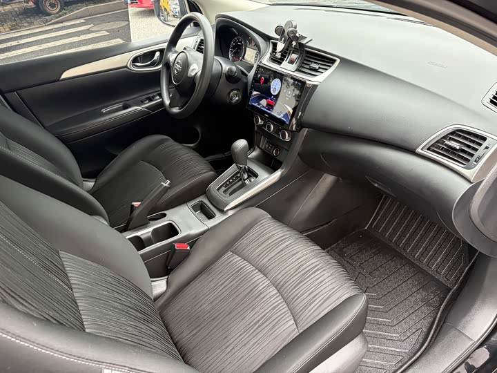 Фото 8 - Nissan Sylphy