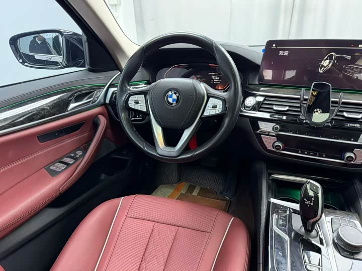 Фото 7 - BMW 5 Series