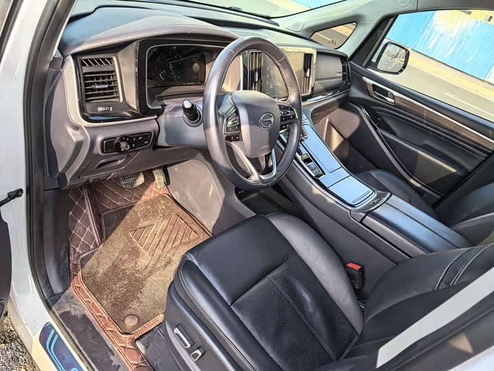 Photo 5 - GAC Trumpchi M8