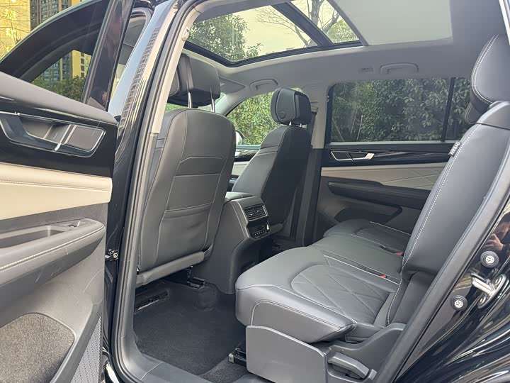 Фото 9 - Volkswagen Teramont Pro