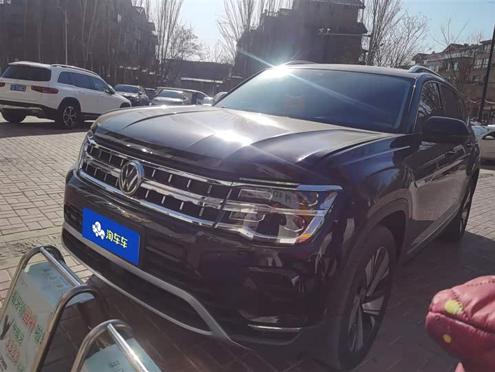 Фото 1 - Volkswagen Teramont Pro
