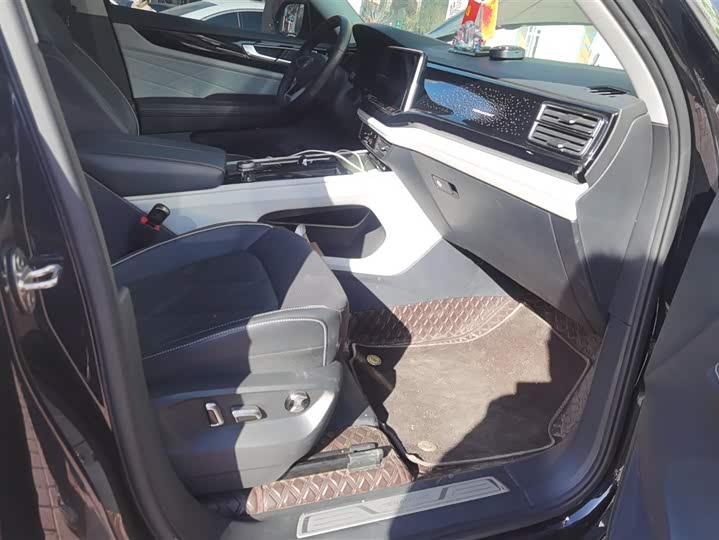 Фото 8 - Volkswagen Teramont Pro