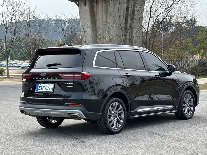 Фото 5 - Ford Equator