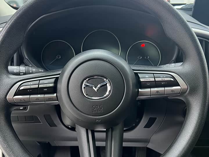 Photo 9 - Mazda CX-50