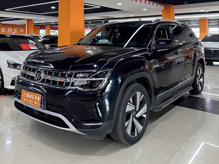 Photo 1 - Volkswagen Teramont Pro