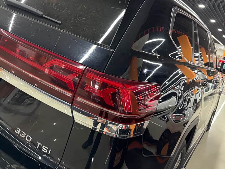 Photo 6 - Volkswagen Teramont Pro