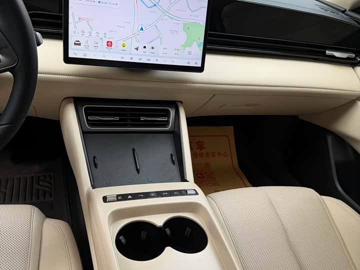 Фото 6 - BYD Qin L