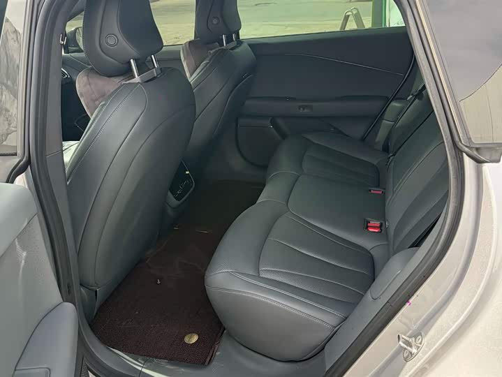 Фото 8 - XPeng F57