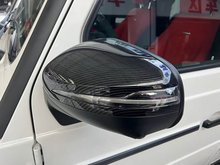 Фото 9 - Mercedes-Benz G-Class AMG