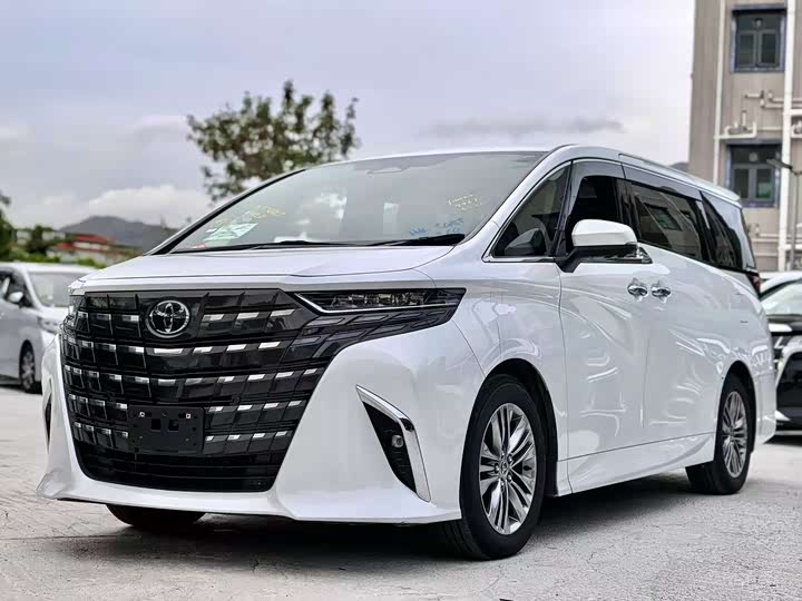 Photo 1 - Toyota Alphard