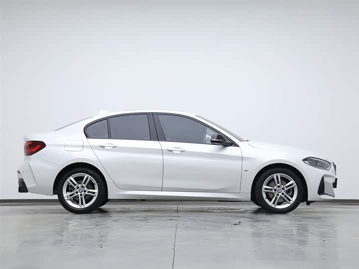 Фото 6 - BMW 1 Series