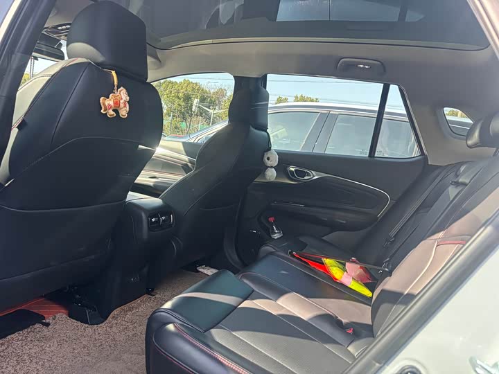 Фото 5 - GAC Aion V