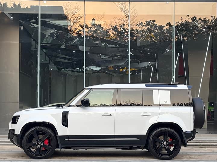 Фото 3 - Land Rover Defender