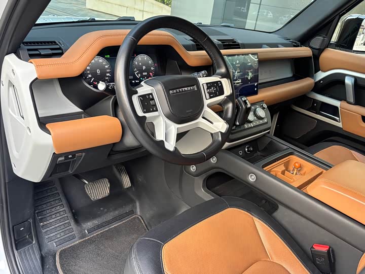 Фото 9 - Land Rover Defender