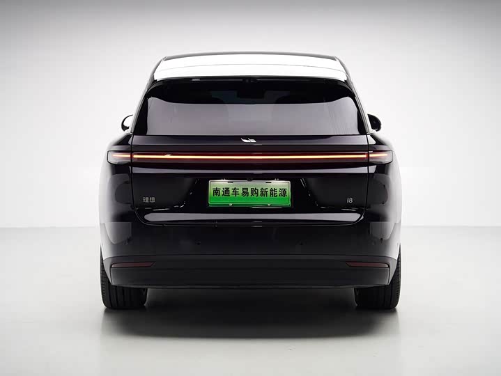 Фото 5 - LiXiang i8