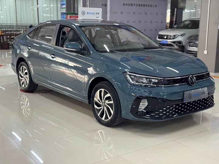 Photo 3 - Volkswagen Lavida