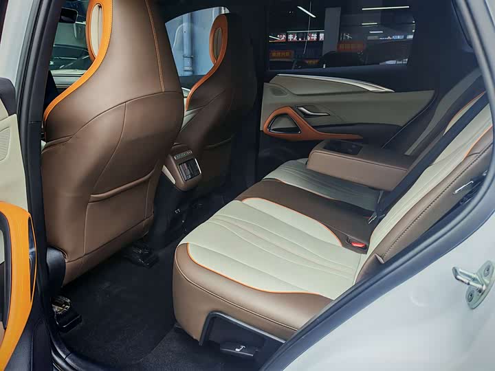 Фото 6 - BYD Song Pro Hybrid