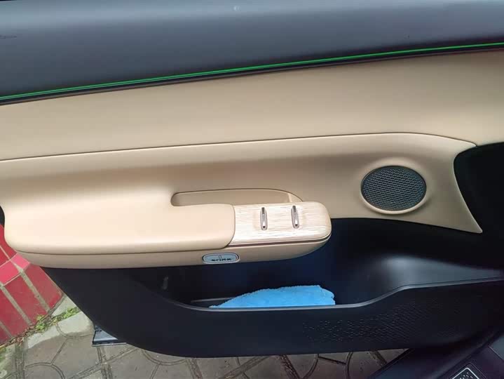 Photo 7 - Exeed Sterra ET