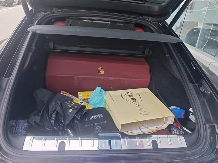 Фото 4 - Porsche Panamera