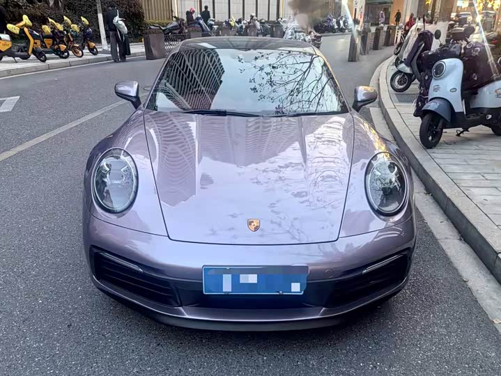 Photo 4 - Porsche 911