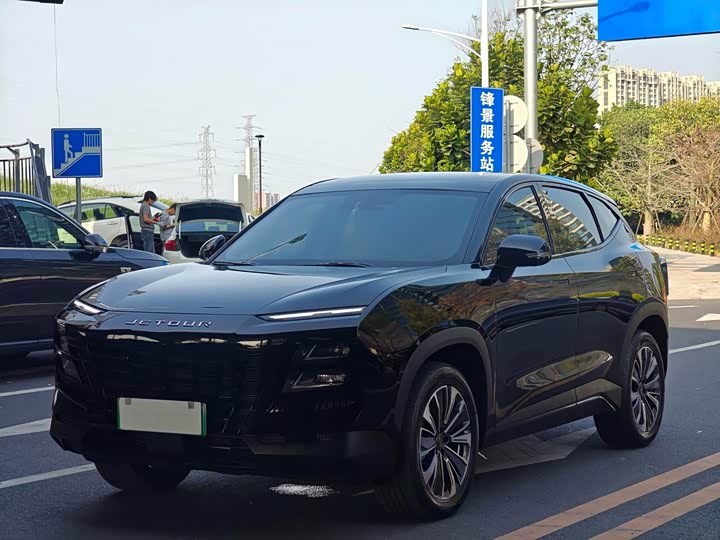 Photo 1 - Jetour Dashing Hybrid