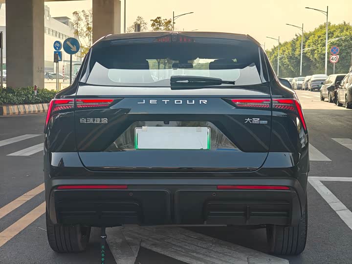 Photo 6 - Jetour Dashing Hybrid