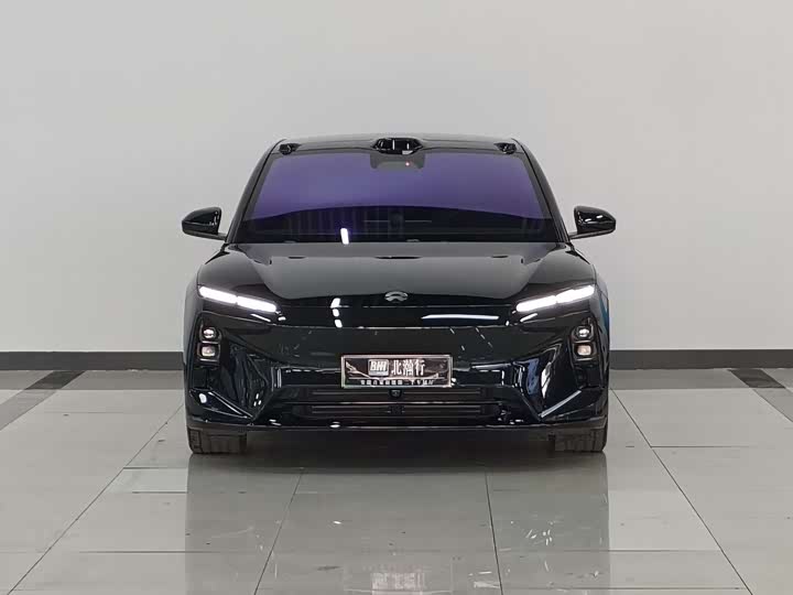 Фото 2 - Nio ET5