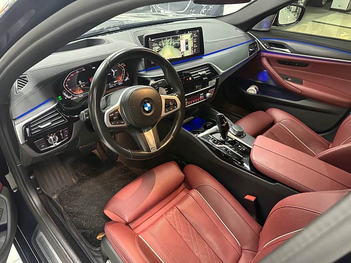 Фото 5 - BMW 5 Series