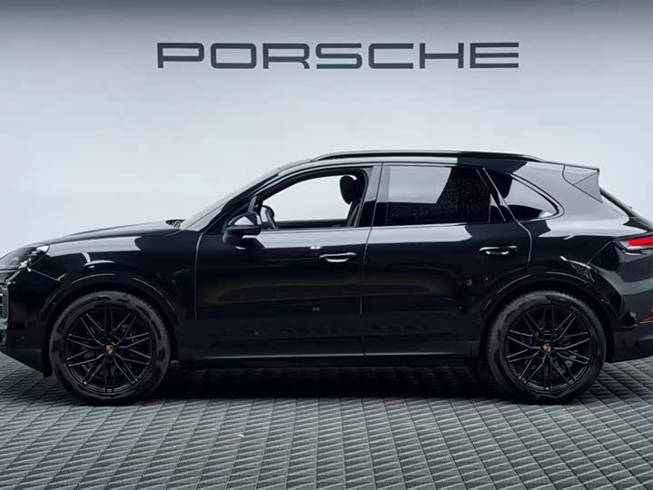Фото 4 - Porsche Cayenne