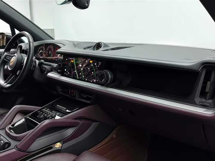 Фото 9 - Porsche Cayenne