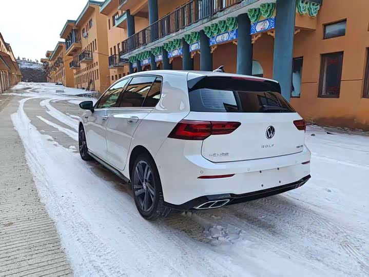 Фото 6 - Volkswagen Golf