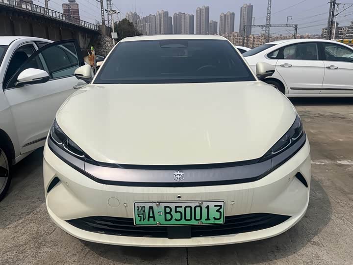 Фото 2 - BYD Qin L